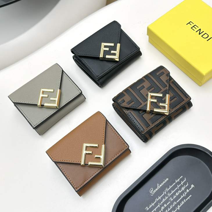 Picture of Fendi Wallets _SKUfw237525761fw